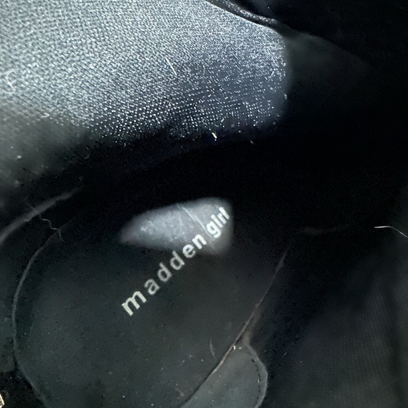Madden Girl booties size 7 - Picture 2 of 2